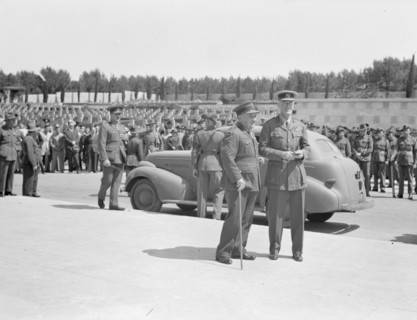 General Allen and General Freyberg during Anzac Day celebrations in Jerusalem, April 25, 1940
