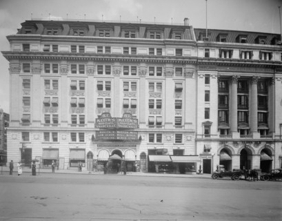 Keith's theater, [Washington, D.C.] ca.  between 1910 and 1926