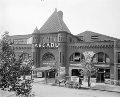 Arcade Market, [Washington, D.C.] ca.  between 1910 and 1925