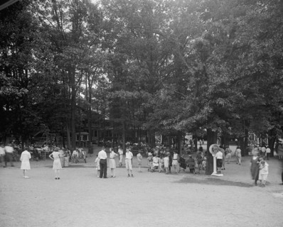 Glen Echo Park Amusement Park, Glen Echo Md. ca.  between 1910 and 1935
