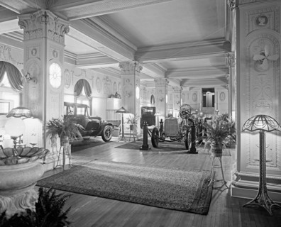 Ford Motor Company Wardman Park Salon (car dealership and showroom) ca.  between 1910 and 1925