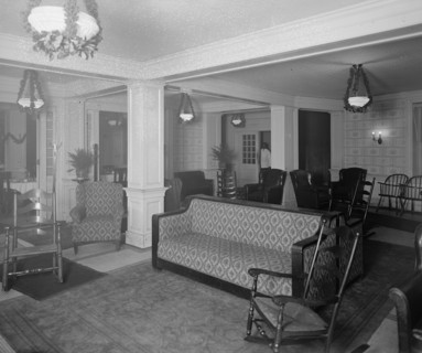 George Washington Inn interior ca.  between 1910 and 1926
