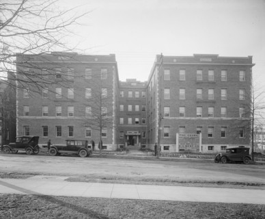 Cars parked in front of the Cedric apartments, [Washington, D.C.] ca.  between 1910 and 1926