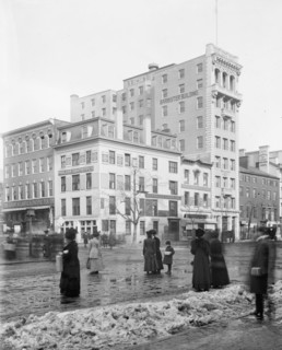 Pedestrian traffic at the corner, early A&P Grocery Store in left side of the photo, 7th and F St., N.W., Washington, D.C.. ca.  between 1910 and 1920