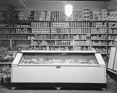 Interior of D.G.S. grocery store, 3300 Connecticut Ave., Cathedral Mansion, Washington, D.C.