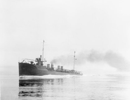 U.S. Naval ship underway, U.S.S. Reid ca. between 1909 and 1917
