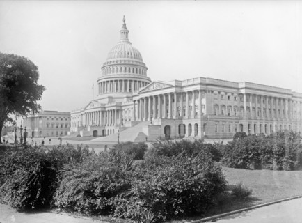 U.S. Capitol ca. between 1909 and 1920