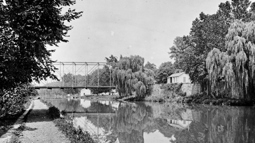 Chain Bridge across the C&O Canal ca. between 1909 and 1923