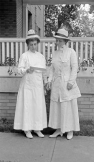 Nurses, Naval hospital ca. between 1909 and 1923
