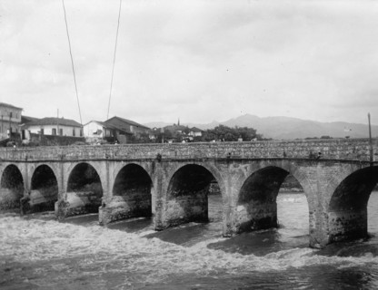 Bridge construction, Tegucigalpa & Comayaguela, Honduras ca. between 1909 and 1919