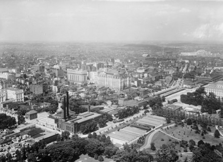 Looking toward Post Office Department from top of the Washington Monument ca. between 1909 and 1920