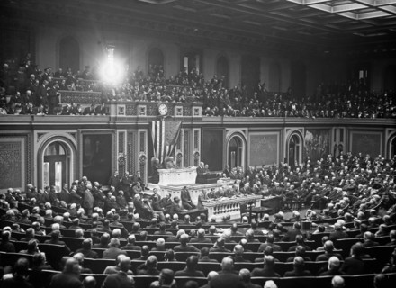 President Woodrow Wilson addresses Congress ca. between 1909 and 1925