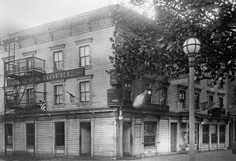 Mades Hotel, 3rd St. N.W., Washington., D.C ca. between 1909 and 1940