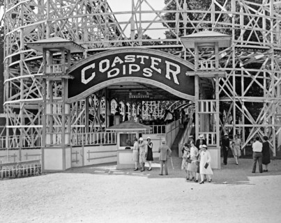 Entrance to the Coaster Dips, the roller coaster at the Glen Echo (Md.) Park near Washington, D.C. ca. 1909
