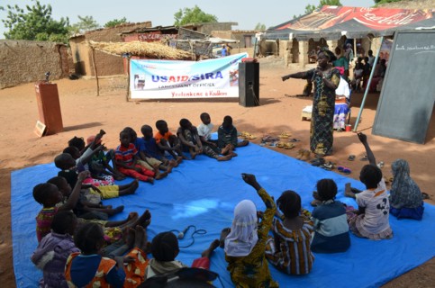 Group of students at the launch ceremony of the community libraries in Koulikoro region of Mali ca. 12 December 2017