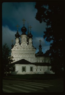 Church of the Ascension (1648-49, 1670s, 1742), east view, Velikii Ustiug, Russia 1996.
