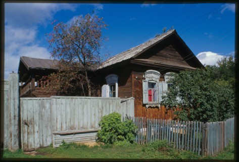 Log house (early 20th-century), Ust'-Kuda, Russia; 2000