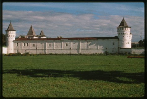 Tobol'sk kremlin, Merchants' Court (Gostinnyi Dvor), (1703-05), south view, Tobol'sk, Russia 1999.