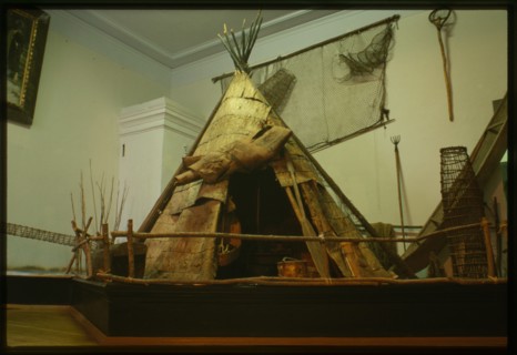 Tobol'sk kremlin, Archbishop's Residence (1773-75), interior, museum hall, with display of aboriginal yurt (tent). Since 1925, the main site of the Tobol'sk Regional History Museum, Tobol'sk, Russia 1...