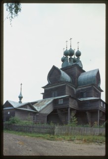 Log Church of the Dormition (1694), southwest view, Nelazskoe, Russia 1999.