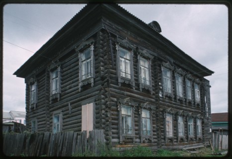 Log house, Pushkin Street #13 (around 1900), Tobol'sk,Russia 1999.