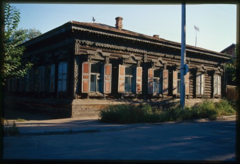 Log house (Banzarov St. #27, late 19th century), Ulan-Ude, Russia; 2000