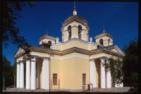 Cathedral of St. Alexander Nevsky (1826-32), southwest view, Petrozavodsk, Russia; 2000