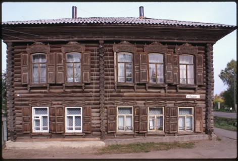 Log house, Izbyshev Street (late 19th century), Tara, Russia 1999.