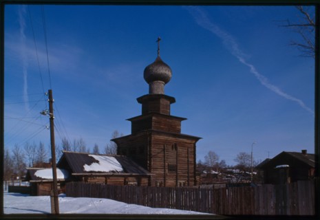 Log Church of the Prophet Elijah (1690-96), southwest view, Belozersk, Russia; 1998