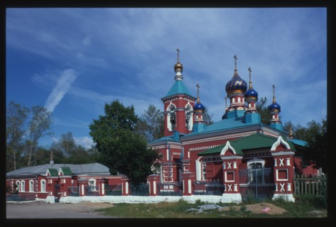 Church of the Trinity (1890), southeast view, Miass, Russia; 2003