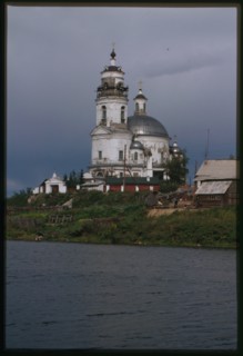 Church of the Kazan Icon of the Virgin (1814-16), southwest view, Tel'ma, Russia; 2000
