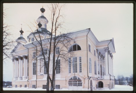 Spaso-Sumorin Monastery, Church of the Ascension (1796-1801 and 1825), northwest view, Tot'ma, Russia 1998.