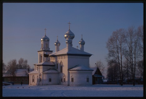 Church of the Nativity of the Virgin (1682), southeast view, Kargopol', Russia 1999.