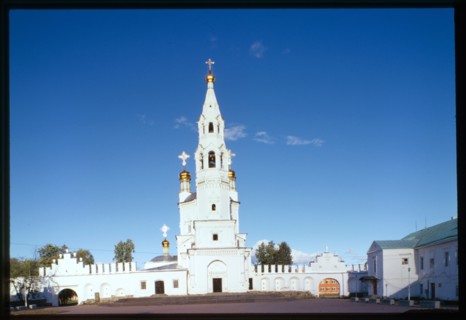 Church of the Trinity (1703-12), west view, Verkhotur'e, Russia 1999.