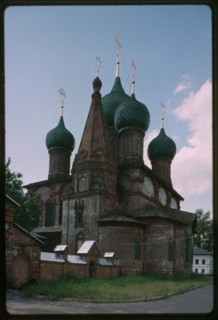 Church of Saint John Chrysostome in Korovniki (1649-54), southeast view, Yaroslavl, Russia; 1995