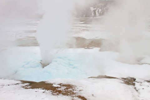 Guardian Geyser in Norris Geyser Basin in Yellowstone National Park; Date: 4 December 2015