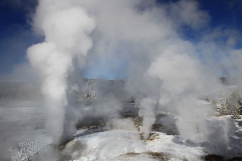 Porcelain Basin in Norris Geyser Basin in Yellowstone National Park; Date: 22 November 2013