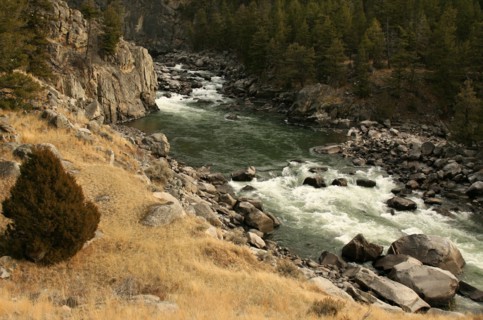 Yellowstone River in Black Canyon in Yellowstone National Park; Date: 15 November 2008