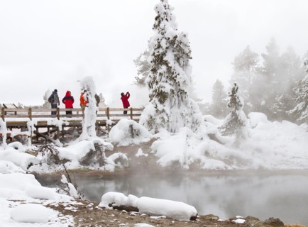 Visitors and ghost trees at Fountain Paint Pot in Yellowstone National Park; Date: 19 January 2016