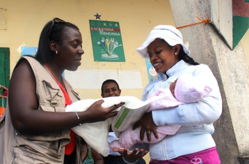 A continuous distribution launch of insecticide treated bed nets was held in the district of Vavatenina Madagascar on December 8, 2016