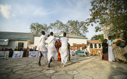 Men dancing in Garowe, Puntland ca. 1 June 2015