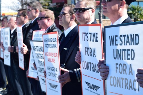 Southwest Airlines Pilots  upset over having no contract protest outside Love Field in Dallas, TX, USA (February 3,2016)