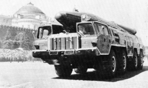 Vehicle-mounted Soviet Scaleboard surface-to-surface missile