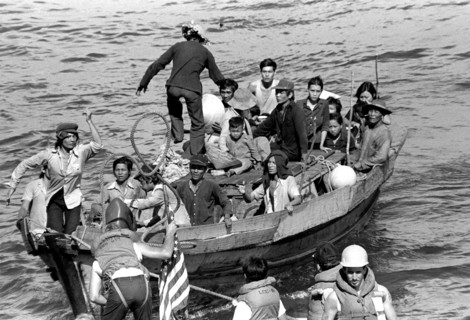 Line is secured to a 35 foot fishing boat
