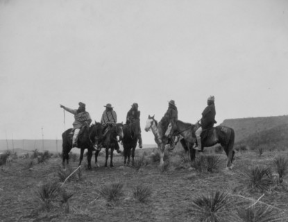 Edward S. Curtis Native American Indians