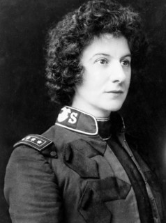 Eva Booth