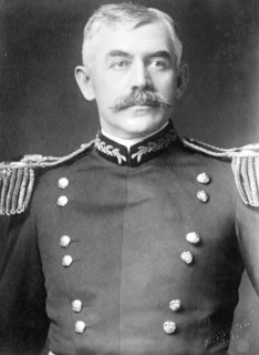 Gen. Thos. Barry