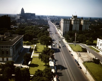 Looking north on Woodward Ave.