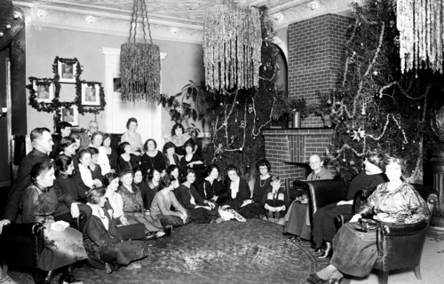 Salavation Army Christmas Party and Christmas tree