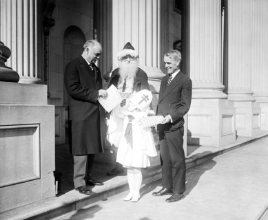 Santa Claus and health crusader, 1929